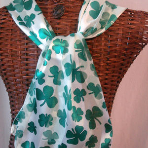 Irish Shamrocks Scarf New 13"x60" White Green